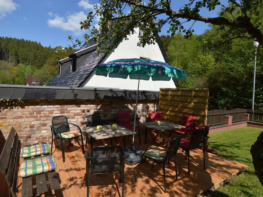 Holiday Home With Garden In Hellenthal Eifel Dış mekan fotoğraf